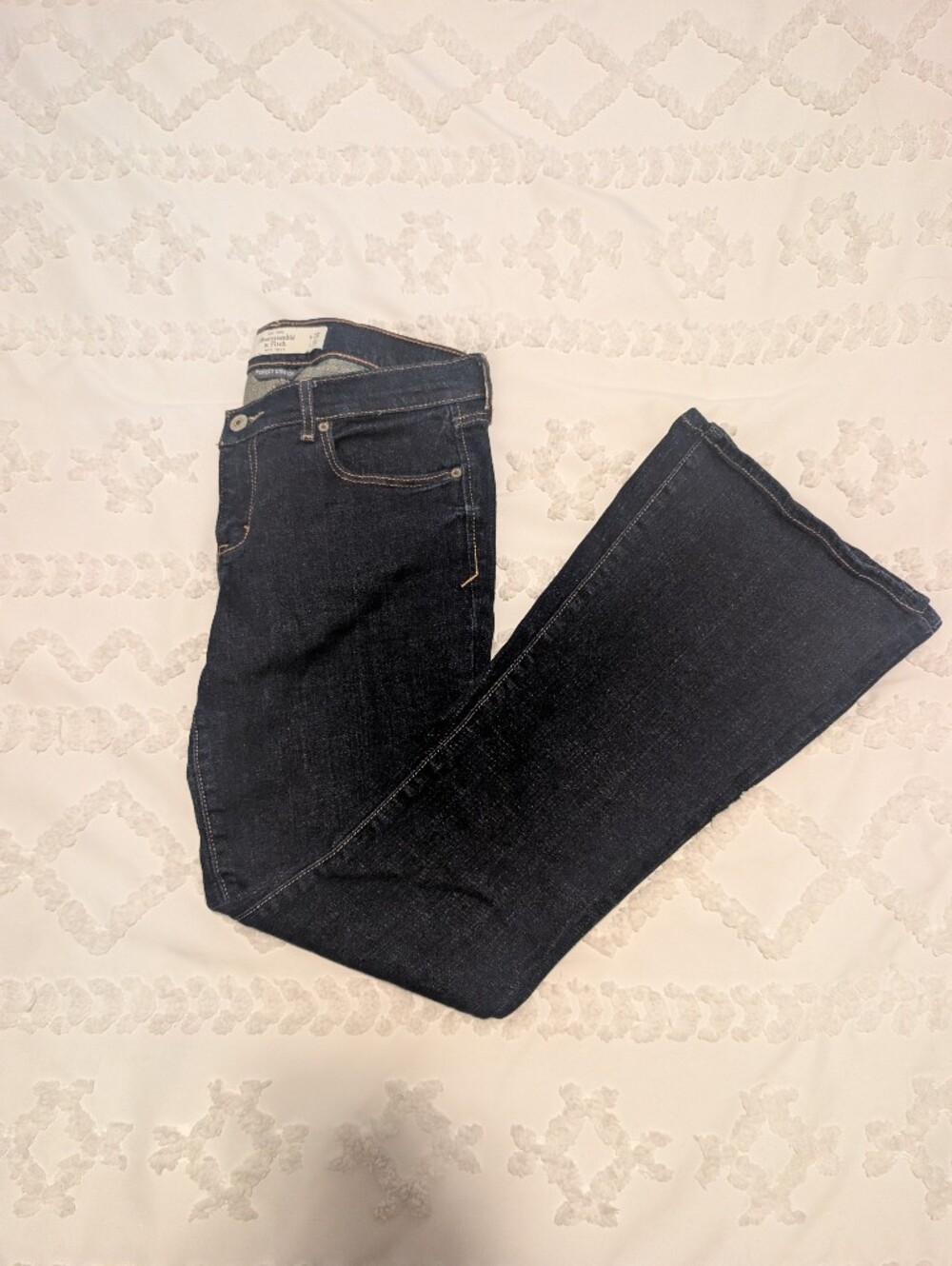 Abercrombie & Fitch Dark Indigo Flare Low Rise Jeans Size 6S